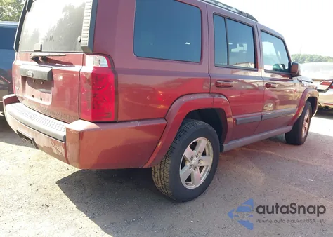 2007 Jeep Commander Sport z USA, uszkodzony, nr VIN 1J8HG48K47C554476